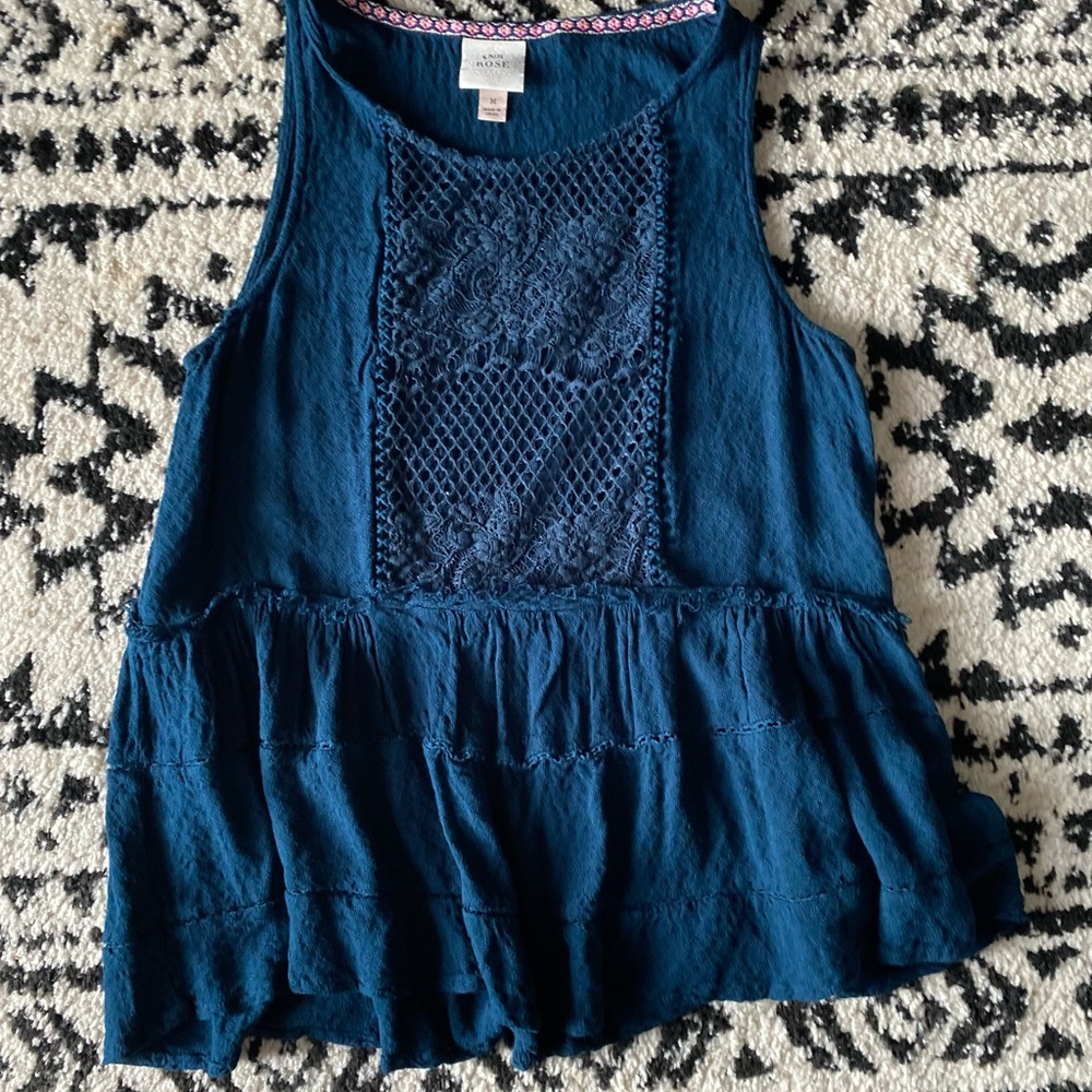 Knox Rose Flowy Top